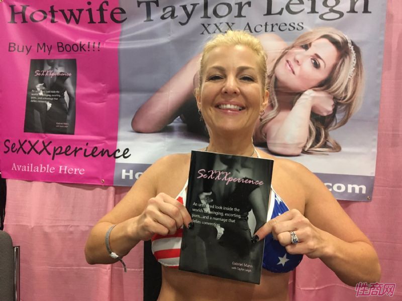 2019����������eXXXotica����չ�ֳ�����ͼƬ48