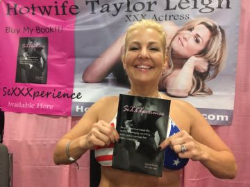 2019����������eXXXotica����չ�ֳ�����ͼƬ48