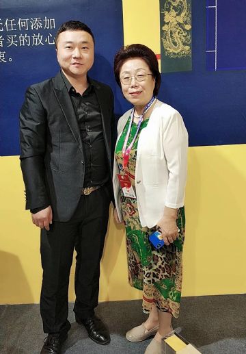 ����չ�ÿ�����Ů���ߴ�����������Ļ���ͼƬ48