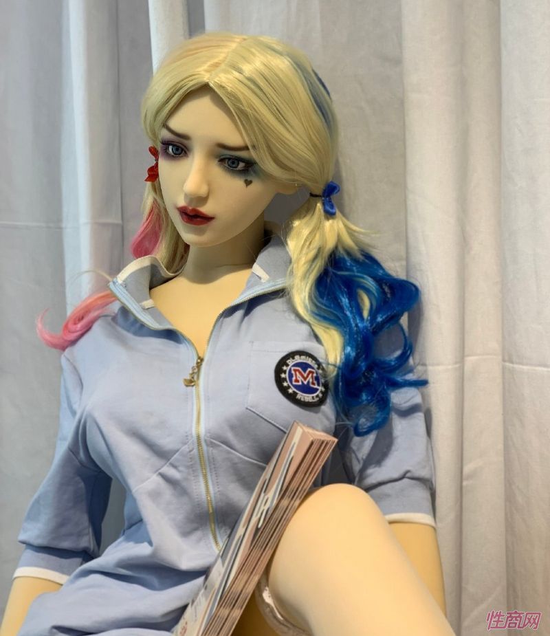 �����С��Ů����