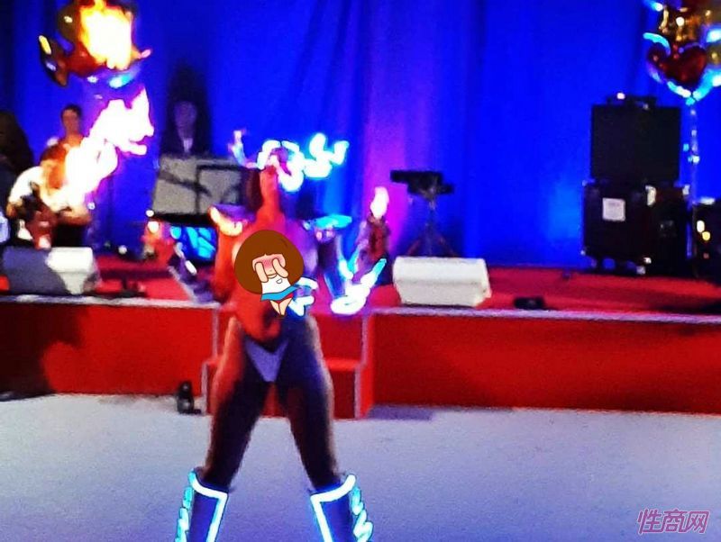 �����Ӽ�