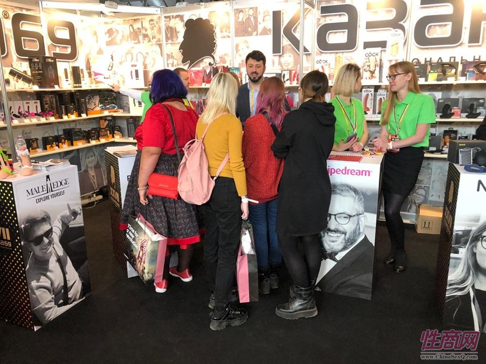 来自全球的商家参加俄罗斯成人展,有很多中国展商图片40