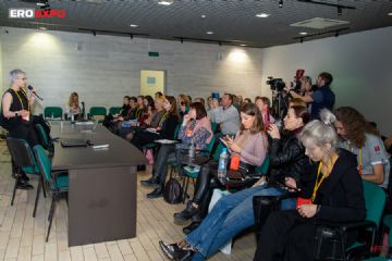 ����˹����չ���ʡ��佱��ʽ����ҵ��̳ͼƬ19