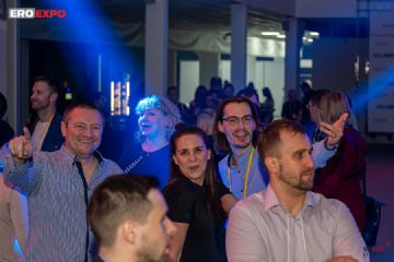 ����˹����չ���ʡ��佱��ʽ����ҵ��̳ͼƬ37