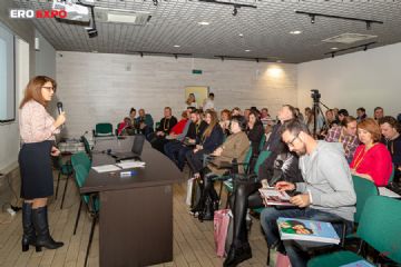 ����˹����չ���ʡ��佱��ʽ����ҵ��̳ͼƬ48