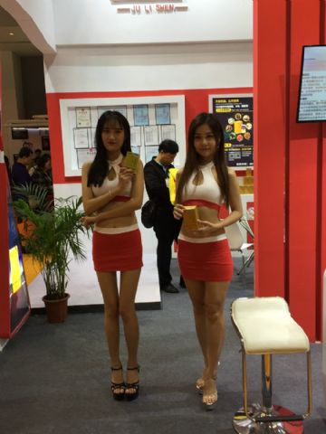 �������Ļ�������ģ�� (32)