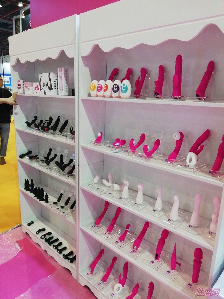 �������Ļ��ڲ�չ��ҵ  (42)