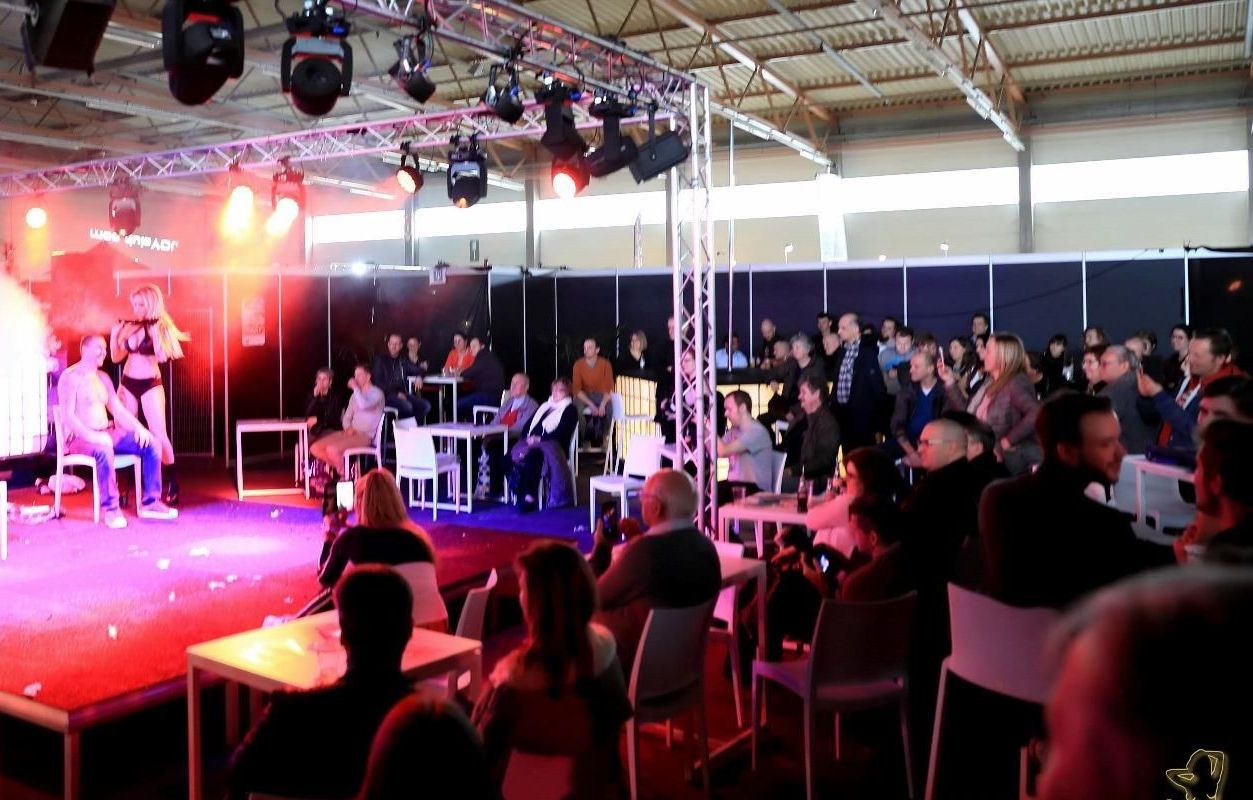 ����ʱ���س���չ-չ���ֳ� (18)