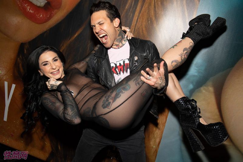 ��˹ά��˹����չAVNShow-����Ӱ�� (1)