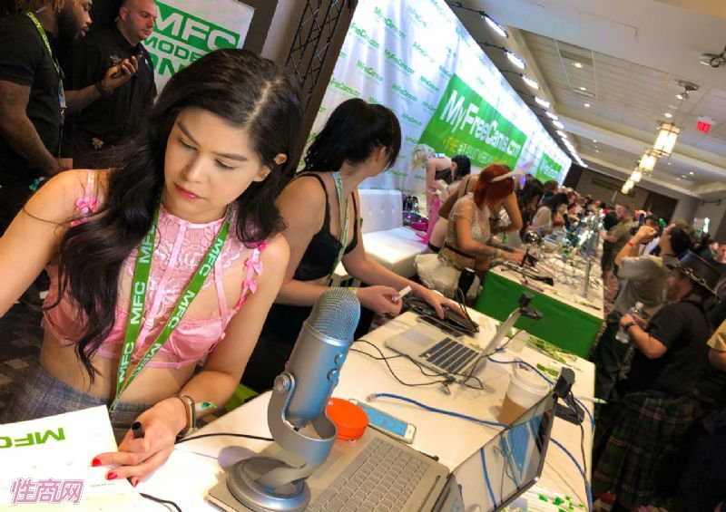 ��˹ά��˹����չAVNShow-����Ӱ�� (30)