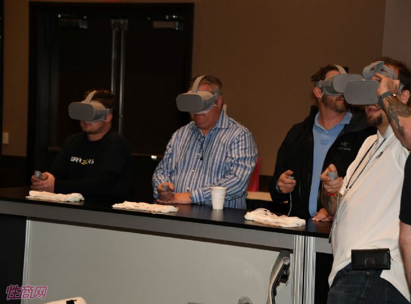 ��չ��������VR��Ȥ��Ʒ