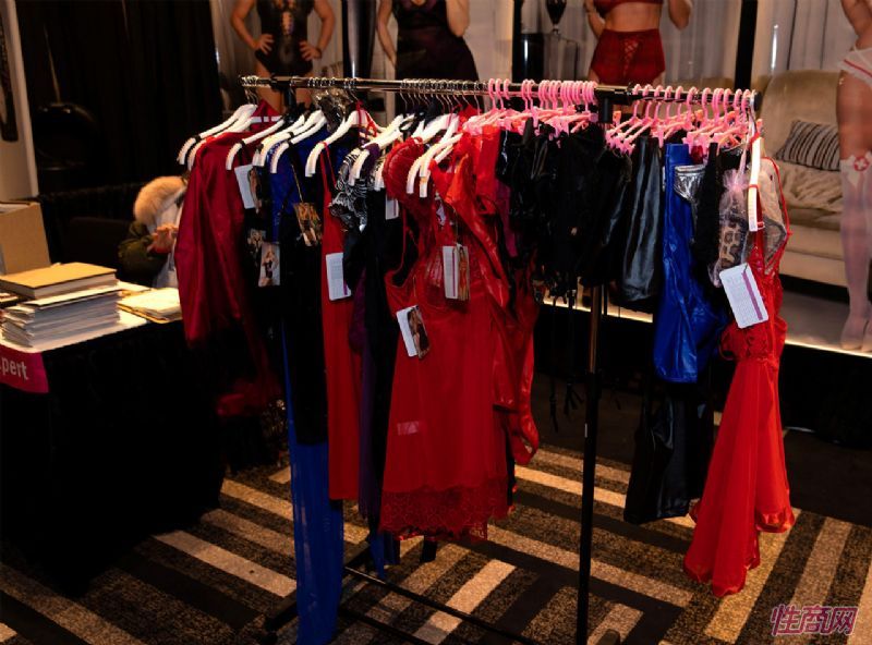 ��˹ά��˹����չAVNShow-��չƷ�� (172)