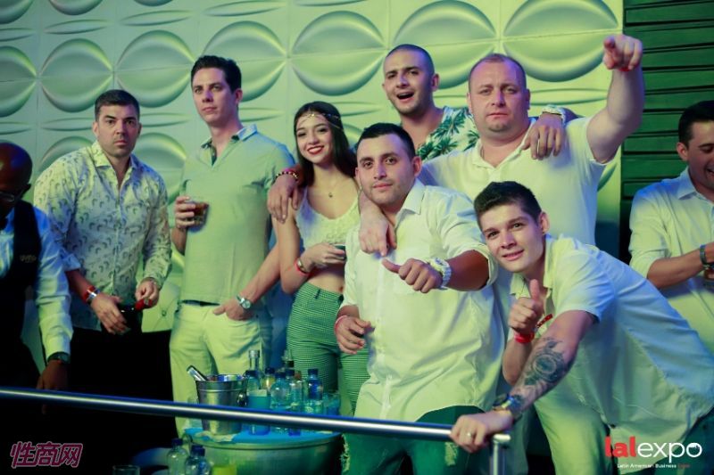 ��������չlalexpo-��ɫ�ɶ� (21)