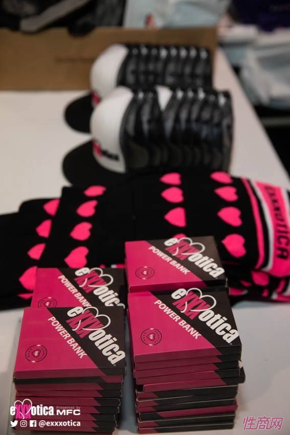 ֥�Ӹ����չexxxotica-չ���ֳ�&nbsp;(1)