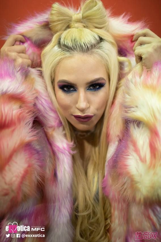 ֥�Ӹ����չexxxotica-����Ӱ�� (8)