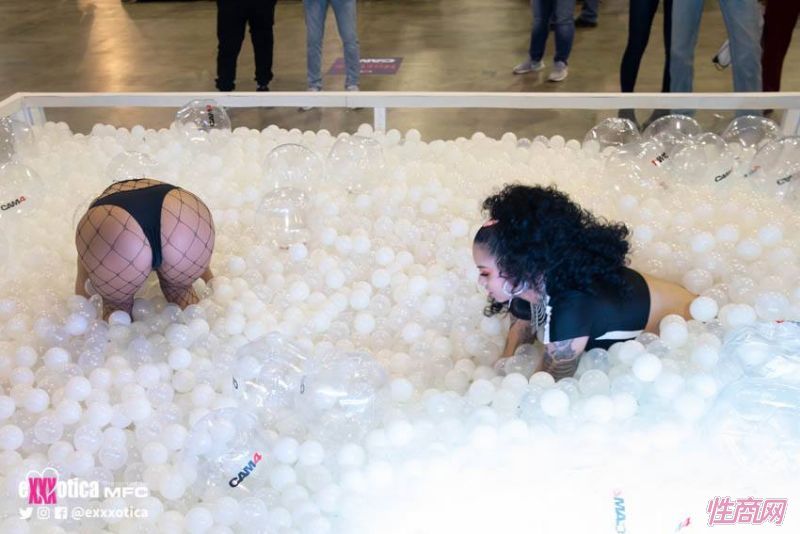 ֥�Ӹ����չexxxotica-����Ӱ�� (18)