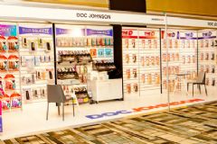 ��Ȥ��Ʒ��ͷDOCJohnson��չ̨