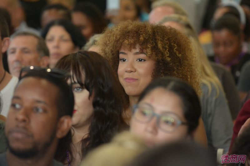 �ֳ����ھ۾�����