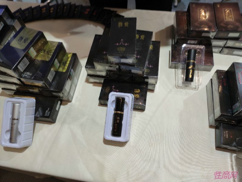 19�Ϻ�����չ-չ���ֳ� (156)