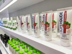 HOT��һ���ݮζ��Һ