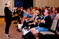 ��ҵ��̳�α�����