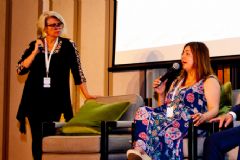 �α�����