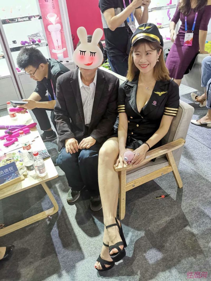 ��Ƥ����үү��ģ�غ�Ӱ