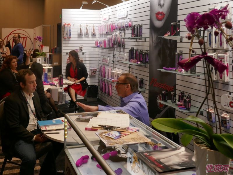 ANE��Ȥ���չ�����ܶ������ɹ��� 