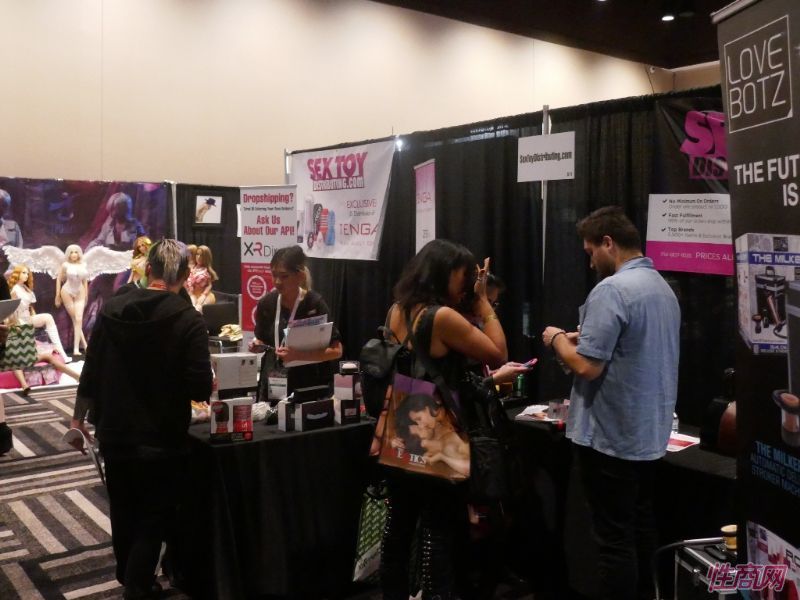 ��չ�����������࣬����Χ�ܺã��ʺ�����Ǣ̸ 