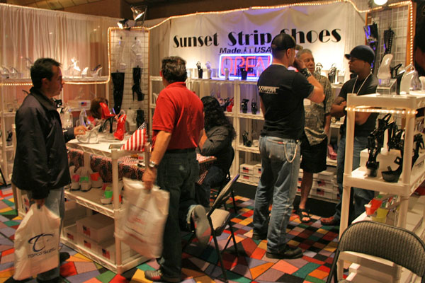 2004美国情趣内衣展IinternationalLingerieShow精彩集图片8