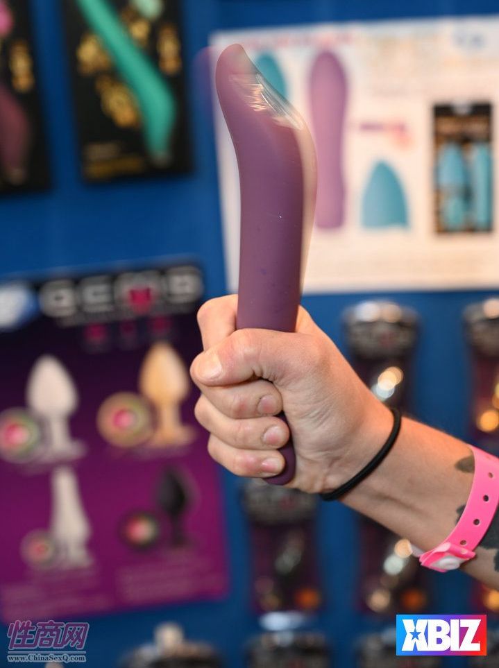 正在工作的震动棒