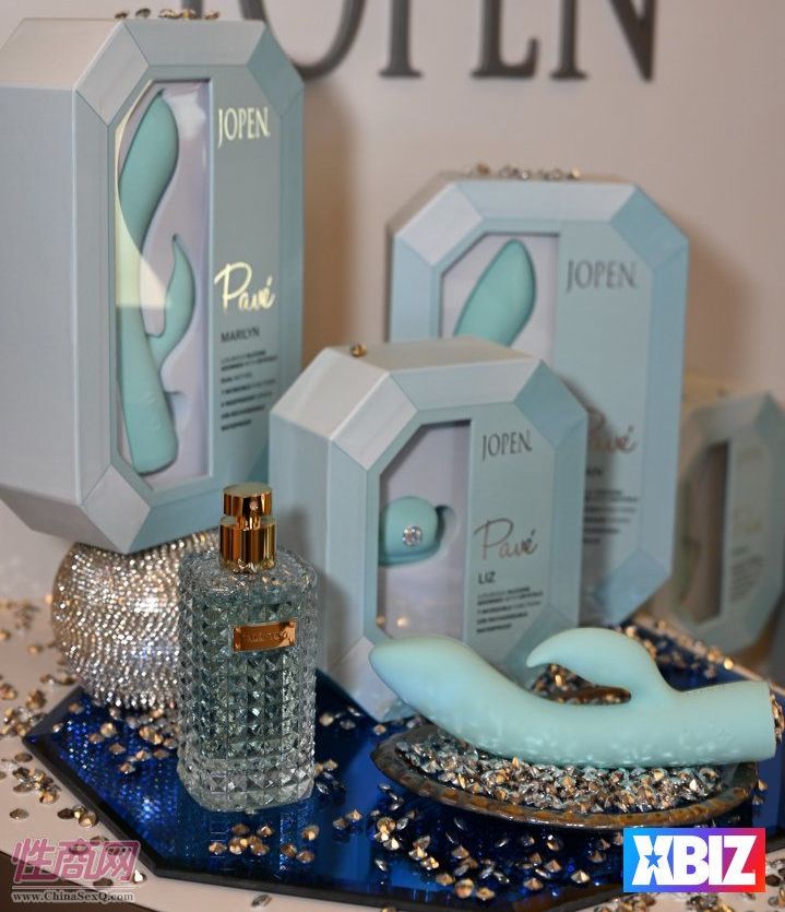 夏季洛杉矶成人展anme:产品展示 (10)