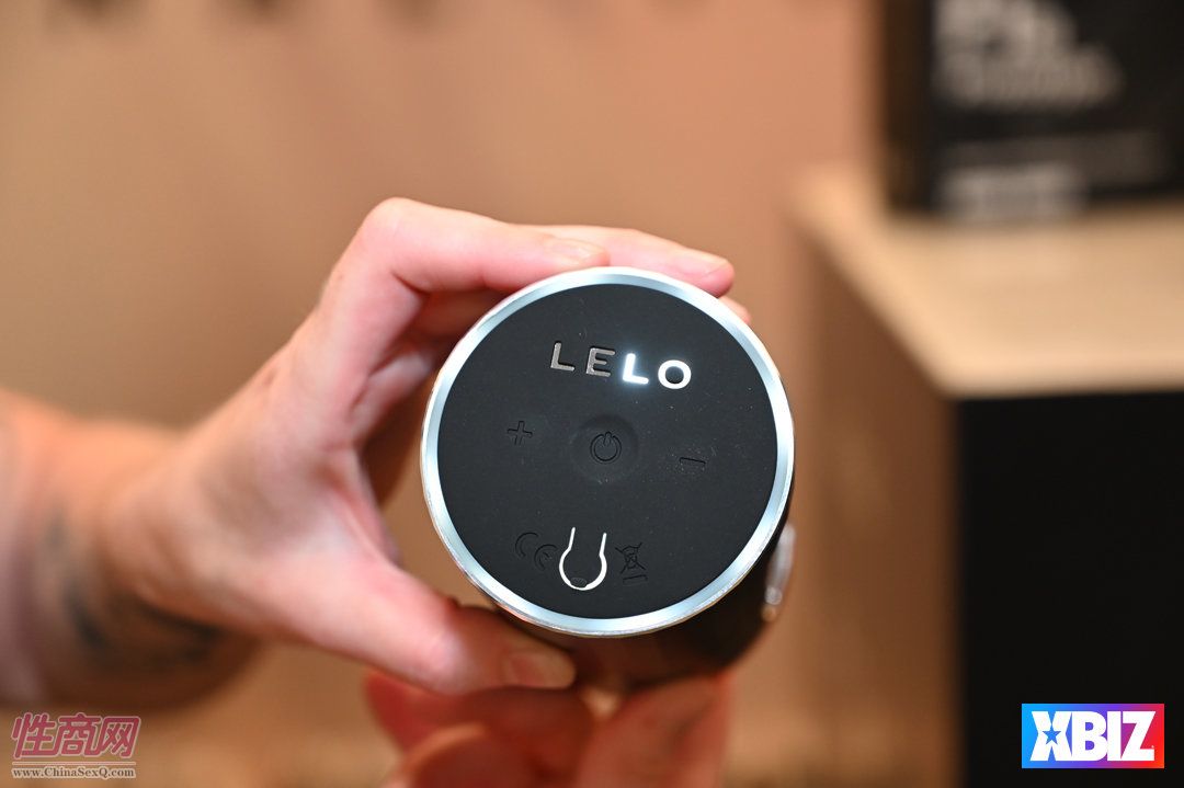 夏季洛杉矶成人展anme:产品展示 (23)