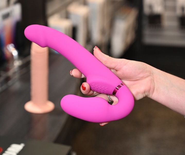 夏季洛杉矶成人展anme:产品展示 (26)