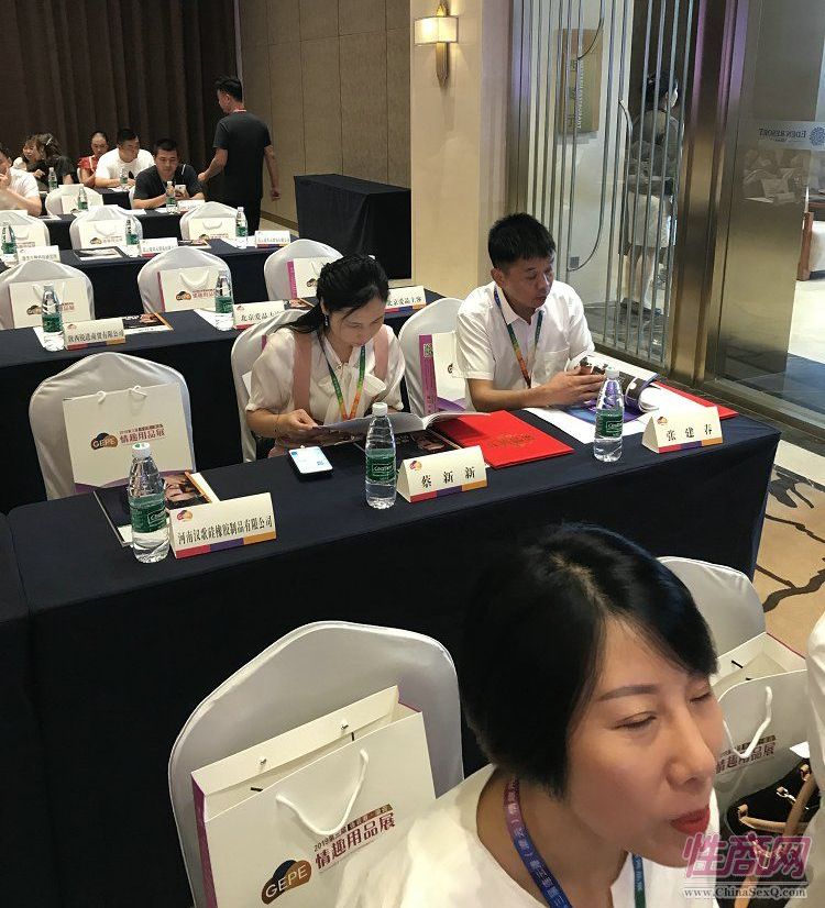 ����չ��̳�ֳ� (3)