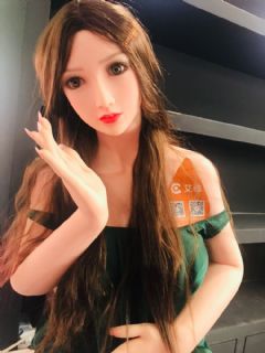 ���ص�ʵ������