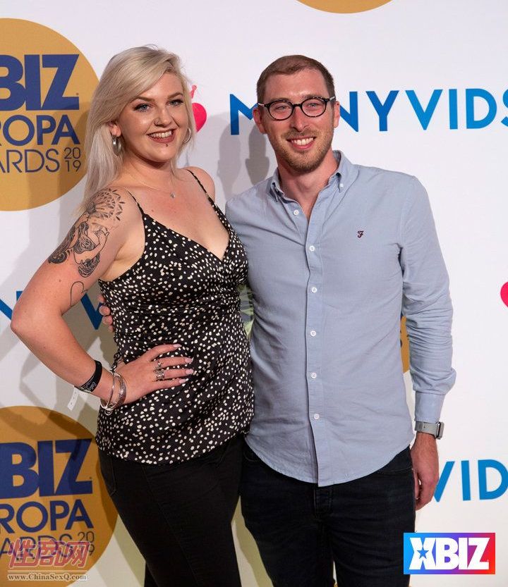 19ŷ�޳�����Ȥ�󽱺�̺ (18)