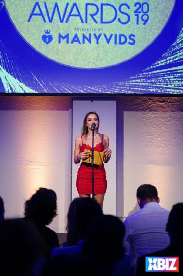 19ŷ�޳�����Ȥ�󽱰佱�ֳ� (57)