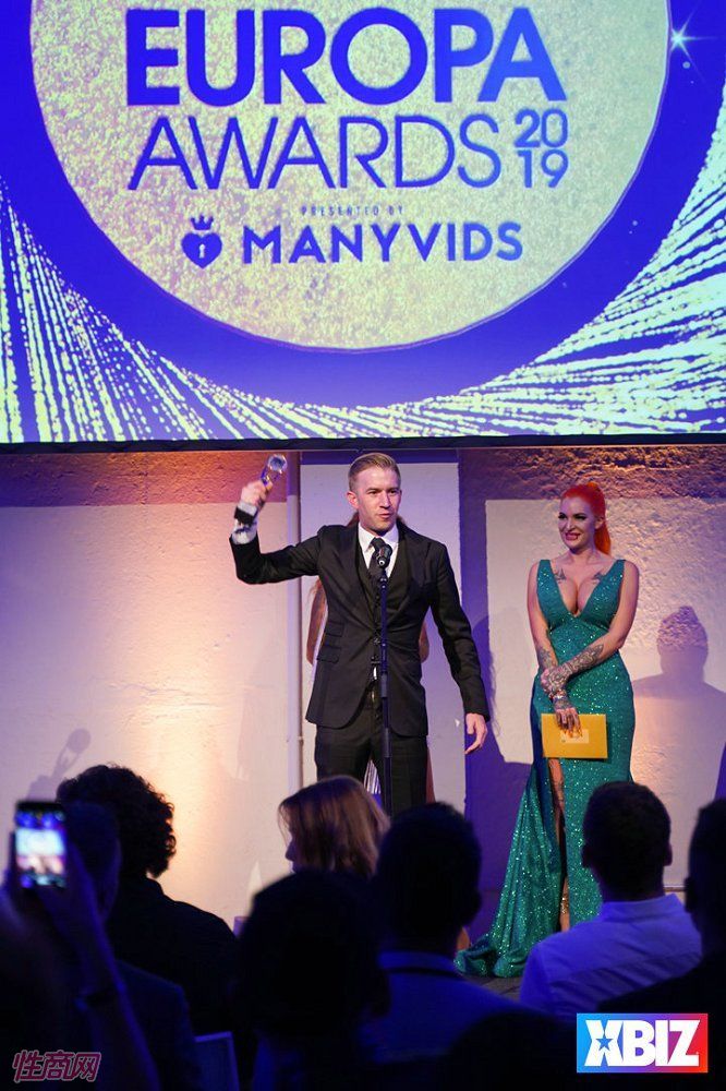 19ŷ�޳�����Ȥ�󽱰佱�ֳ� (62)