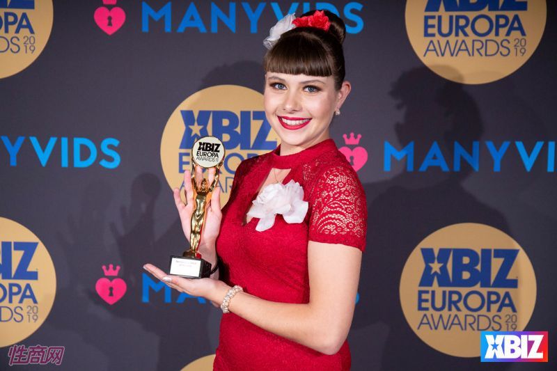 19ŷ�޳�����Ȥ�󽱻�Ӱ�Ǽ���ҵ (5)