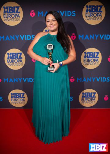 19ŷ�޳�����Ȥ�󽱻�Ӱ�Ǽ���ҵ (24)