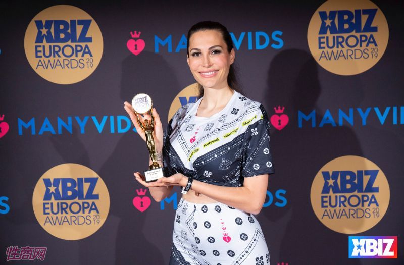 19ŷ�޳�����Ȥ�󽱻�Ӱ�Ǽ���ҵ (26)