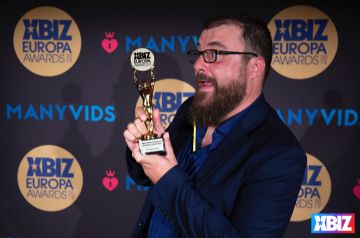 19ŷ�޳�����Ȥ�󽱻�Ӱ�Ǽ���ҵ (32)