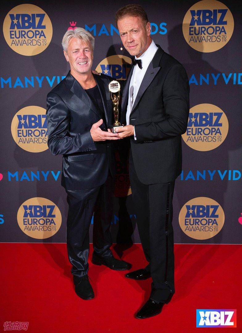 19ŷ�޳�����Ȥ�󽱻�Ӱ�Ǽ���ҵ (34)