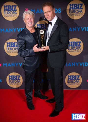 19ŷ�޳�����Ȥ�󽱻�Ӱ�Ǽ���ҵ (34)