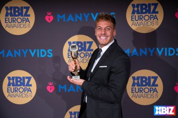 19ŷ�޳�����Ȥ�󽱻�Ӱ�Ǽ���ҵ (46)