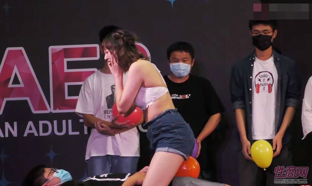 甜蜜的恋爱游戏