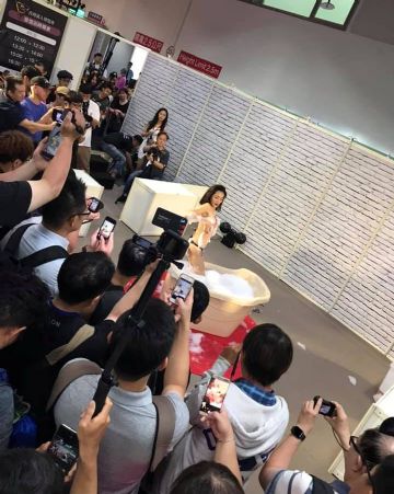 ��������ԡ�ֳ�����