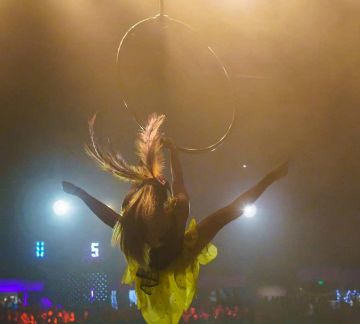 ���ʵı���