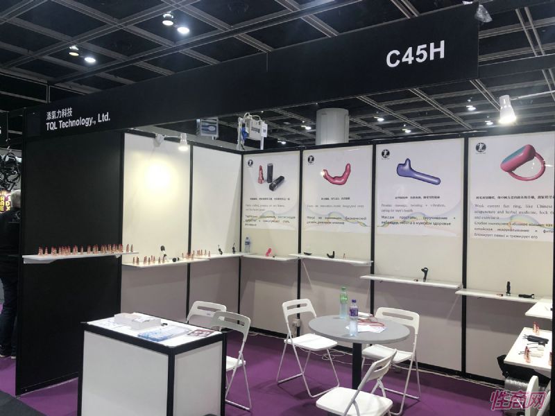 ������չ̨